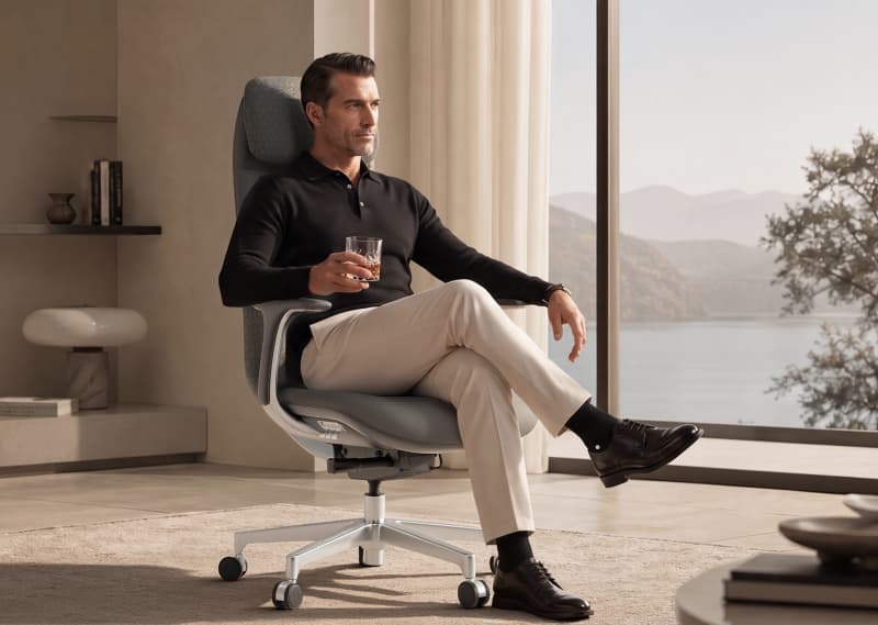 Real Leather vs. Synthetic Leather Office Chairs: Which Is Better? Material, Durability, and Comfort Comparison